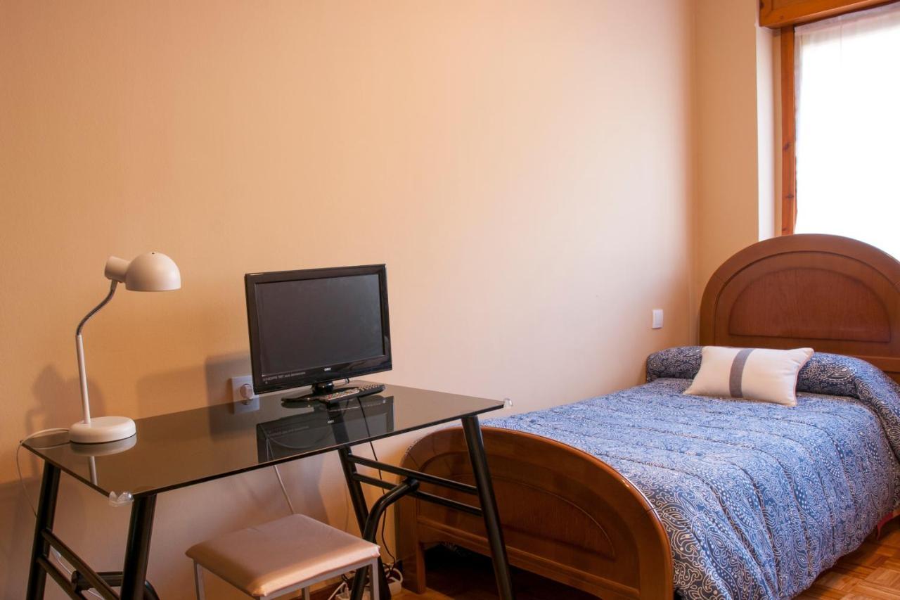Apartamento Araceli Daire Oviedo Dış mekan fotoğraf