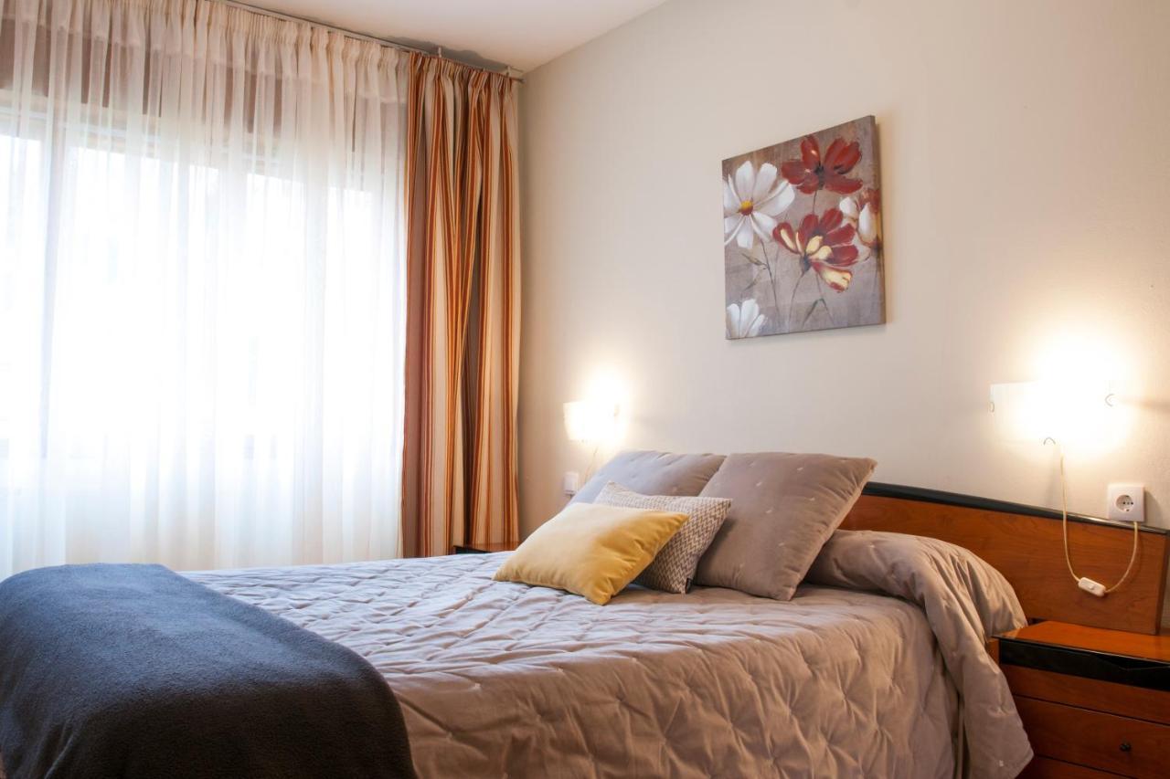 Apartamento Araceli Daire Oviedo Dış mekan fotoğraf