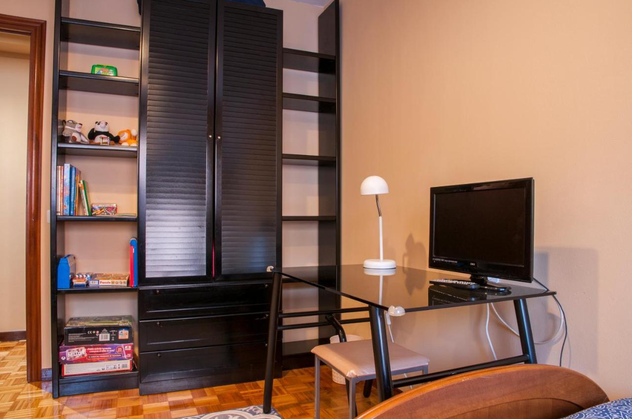 Apartamento Araceli Daire Oviedo Dış mekan fotoğraf