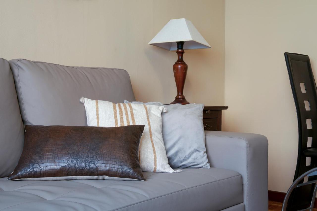 Apartamento Araceli Daire Oviedo Dış mekan fotoğraf
